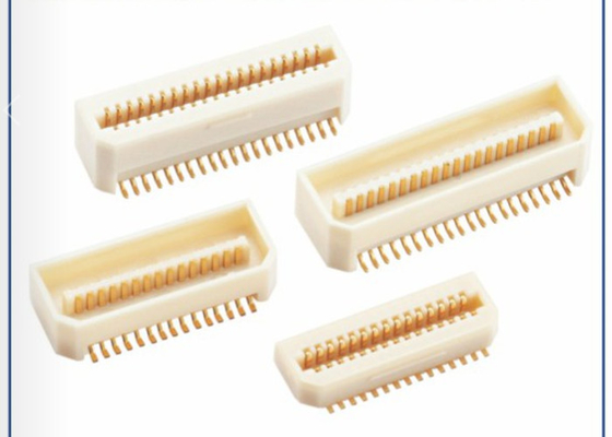 Polyestor 4 Pin Board To Board Connector Fosfor Perunggu 0.8mm Pitch